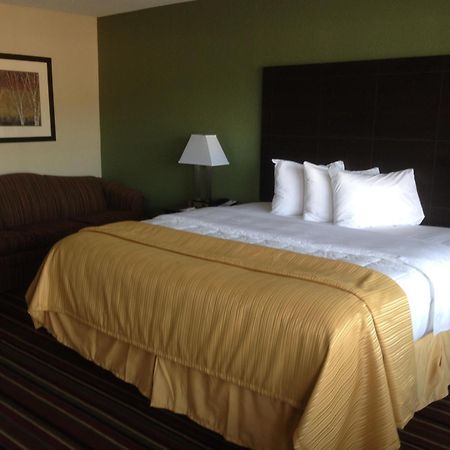 Quality Inn & Suites Horse Cave Eksteriør billede