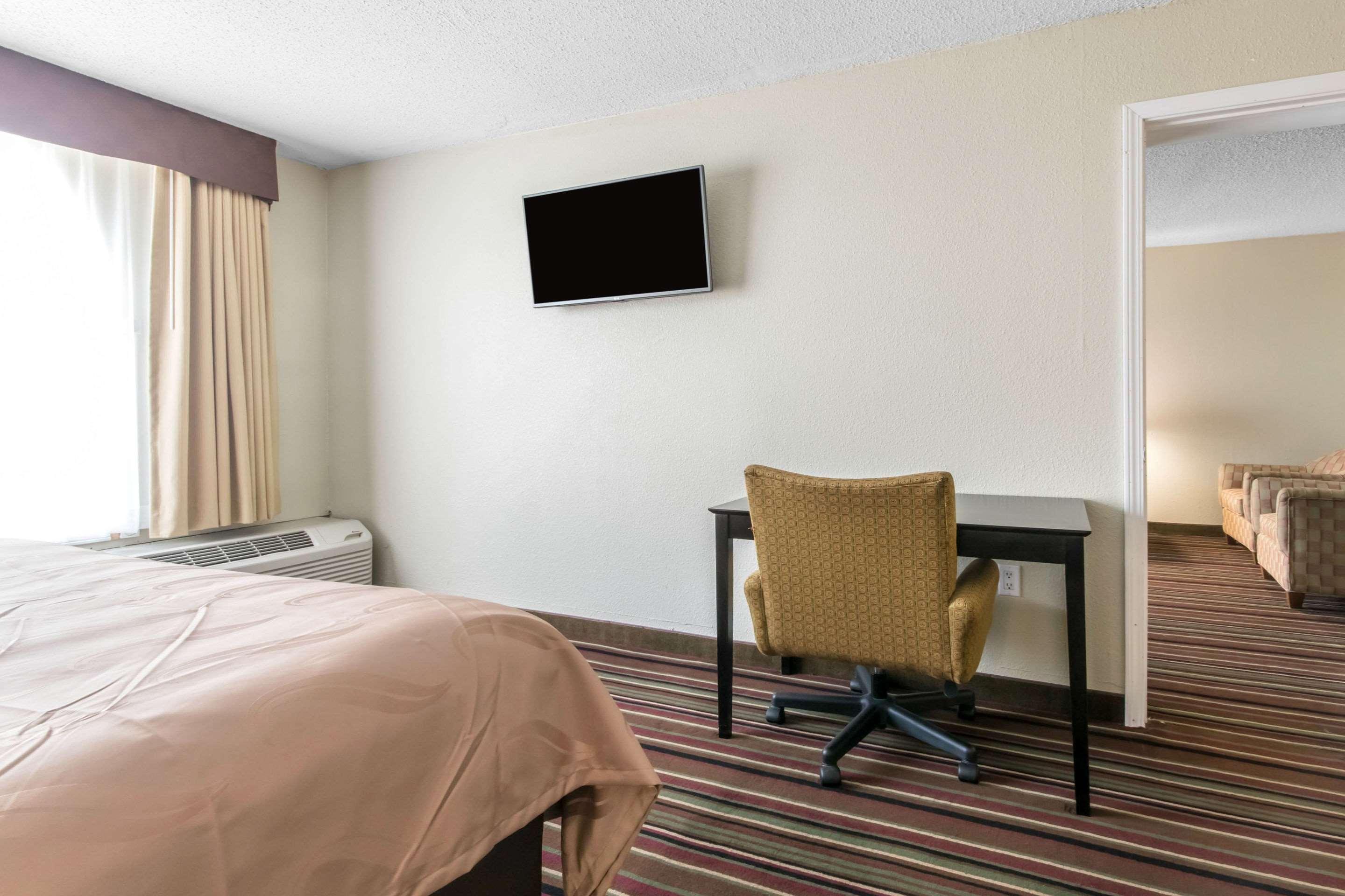 Quality Inn & Suites Horse Cave Eksteriør billede